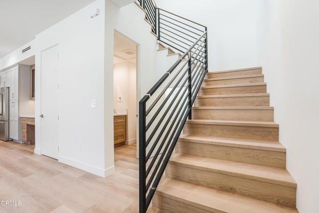 2821 Los Robles Road, Thousand Oaks, CA 91362