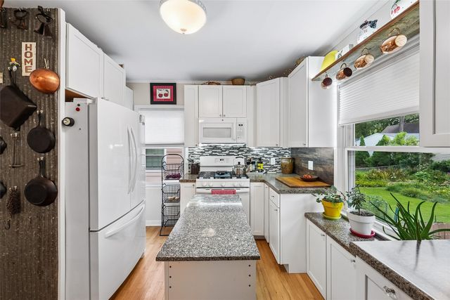 2818 35th Street, Des Moines, IA 50310