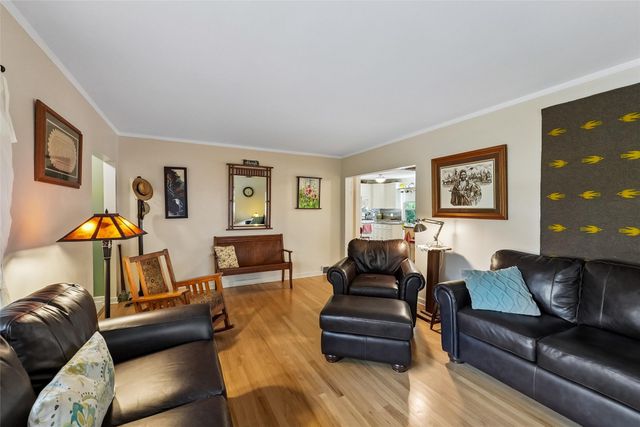 2818 35th Street, Des Moines, IA 50310
