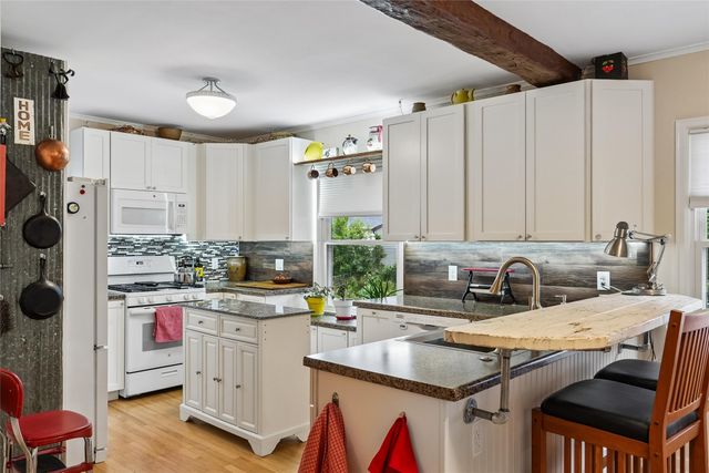 2818 35th Street, Des Moines, IA 50310