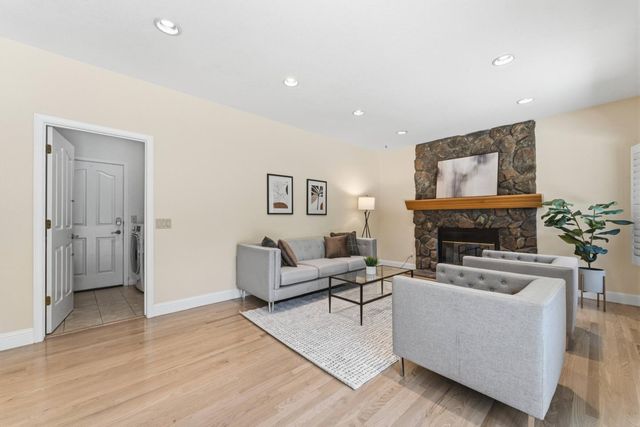 3808 Thompson Creek Court, San Jose, CA 95135