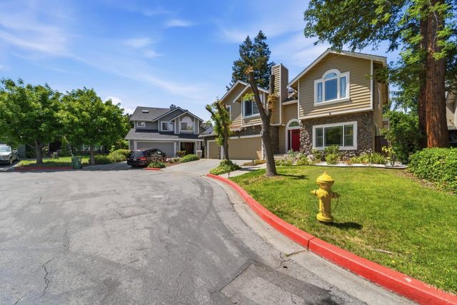 3808 Thompson Creek Court, San Jose, CA 95135