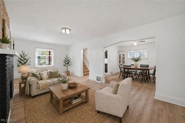 3356 Spangler Road, Cleveland Heights, OH 44112