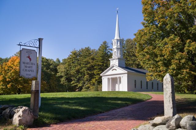 208 Dutton Road, Sudbury, MA 01776
