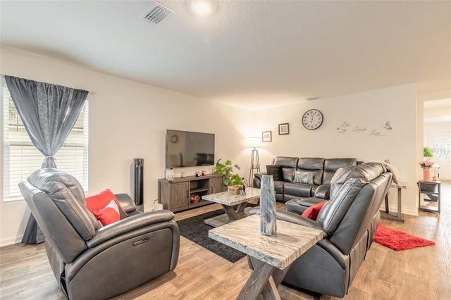 82 HULETT WOODS ROAD, Palm Coast, FL 32137