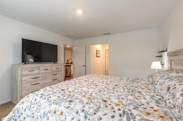 82 HULETT WOODS ROAD, Palm Coast, FL 32137