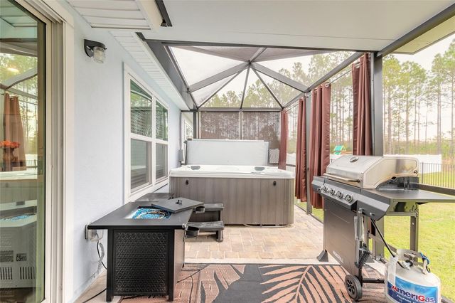 82 HULETT WOODS ROAD, Palm Coast, FL 32137