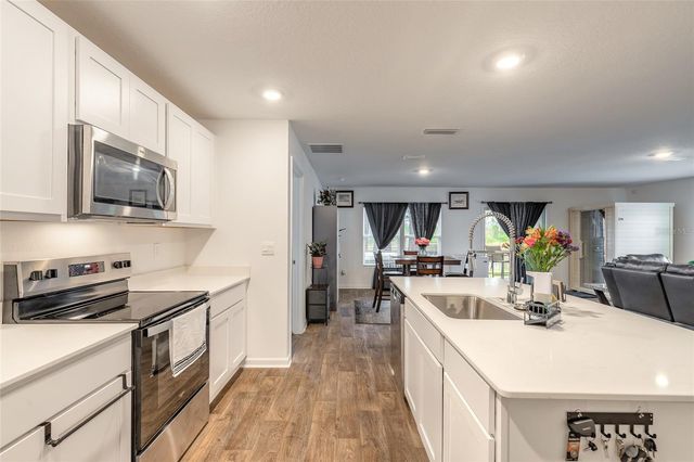 82 HULETT WOODS ROAD, Palm Coast, FL 32137