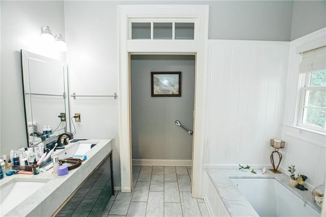 1011 Lakeside Court, Bishop, GA 30621