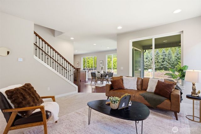 938 NE 4th, North Bend, WA 98045