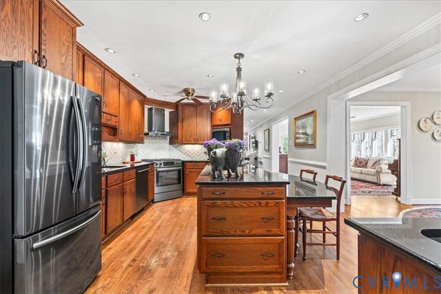 2911 Vistapoint Rd, Chesterfield, VA 23113