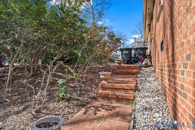 2911 Vistapoint Rd, Chesterfield, VA 23113