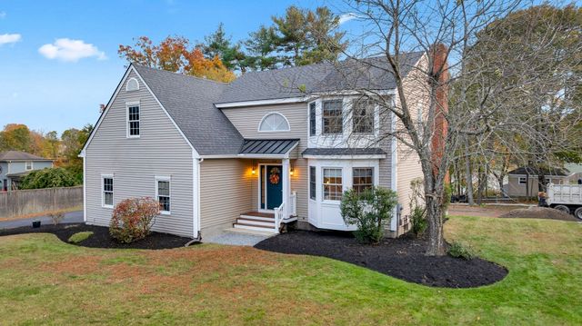 108 Linwood St, Uxbridge, MA 01569