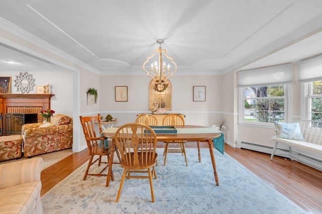 108 Linwood St, Uxbridge, MA 01569