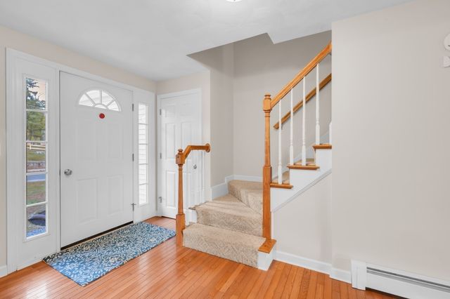 108 Linwood St, Uxbridge, MA 01569