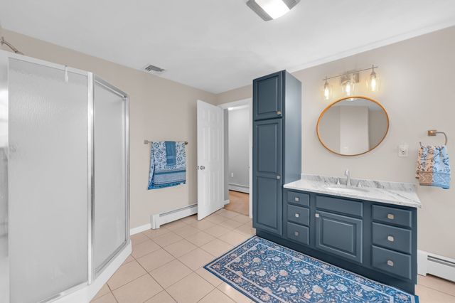 108 Linwood St, Uxbridge, MA 01569