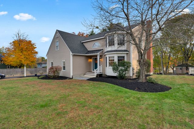 108 Linwood St, Uxbridge, MA 01569