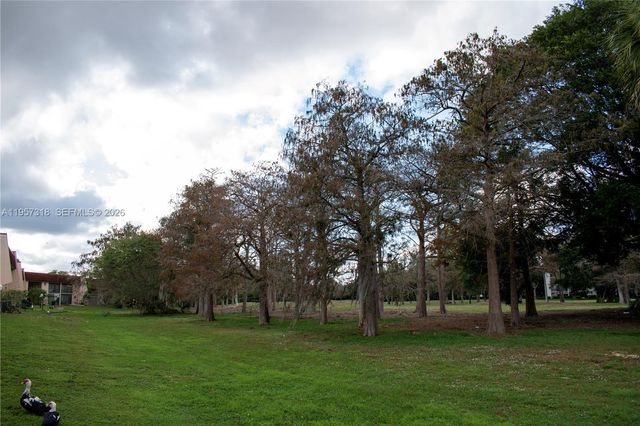 4144 Inverrary Dr 15G, Lauderhill, FL 33319