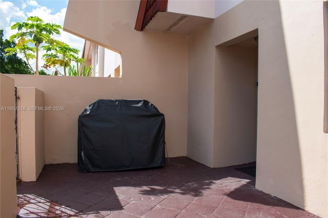 4144 Inverrary Dr 15G, Lauderhill, FL 33319