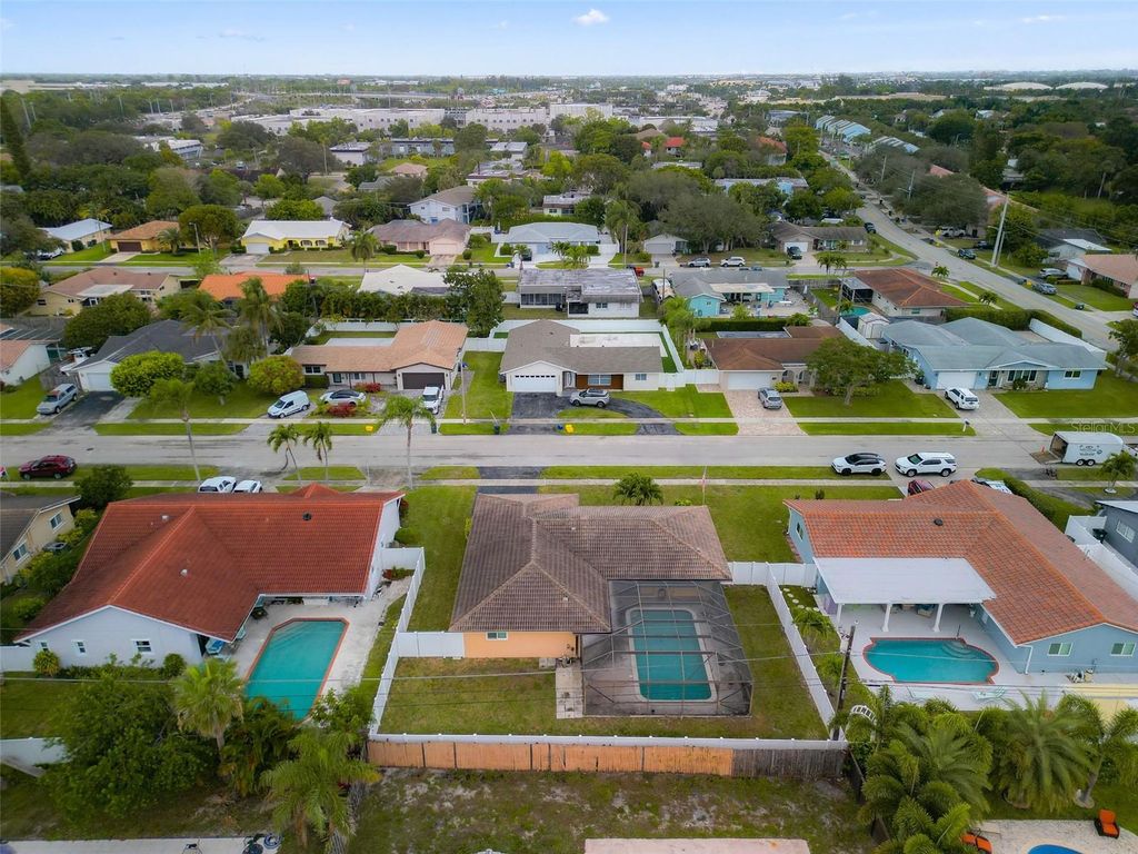 Image 33 of property listing at 1540 NW 10TH STREET, Boca Raton, FL 33486