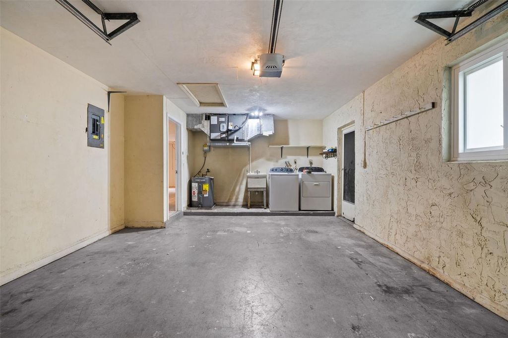 Image 36 of property listing at 1540 NW 10TH STREET, Boca Raton, FL 33486