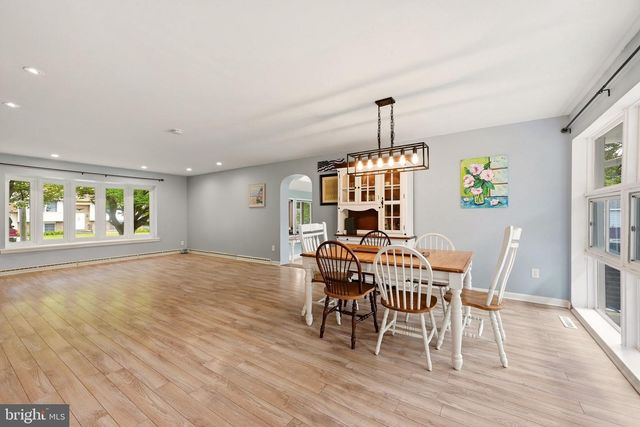 408 FERN AVE, Woodbury, NJ 08096
