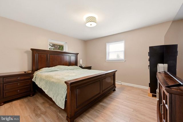 408 FERN AVE, Woodbury, NJ 08096
