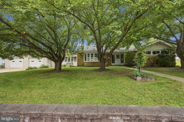 408 FERN AVE, Woodbury, NJ 08096