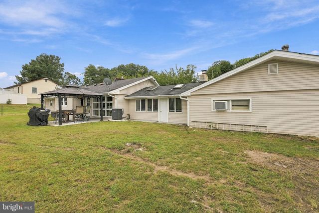 408 FERN AVE, Woodbury, NJ 08096