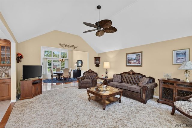3548 Northcreek Run, Wheatfield, NY 14120