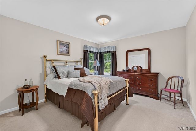 3548 Northcreek Run, Wheatfield, NY 14120