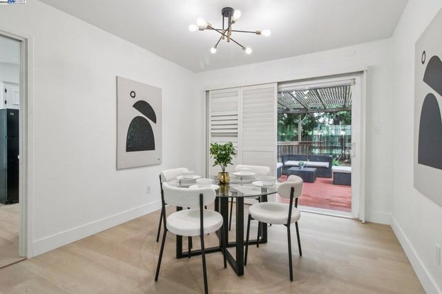 16045 Via Cordoba, San Lorenzo, CA 94580