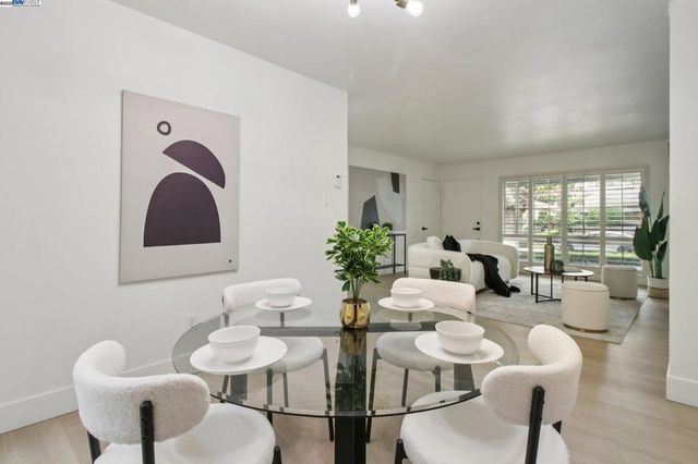 16045 Via Cordoba, San Lorenzo, CA 94580