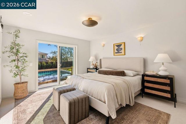 1122 Juanita Dr, Lafayette, CA 94595