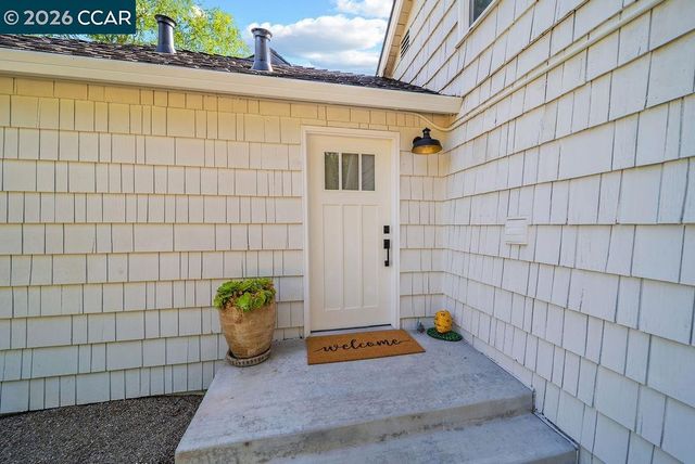 1409 Walden Rd, Walnut Creek, CA 94597