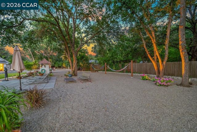1409 Walden Rd, Walnut Creek, CA 94597