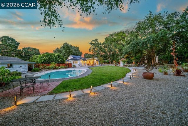1409 Walden Rd, Walnut Creek, CA 94597