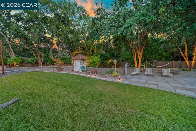 1409 Walden Rd, Walnut Creek, CA 94597
