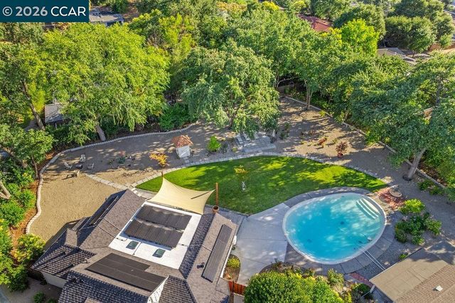 1409 Walden Rd, Walnut Creek, CA 94597