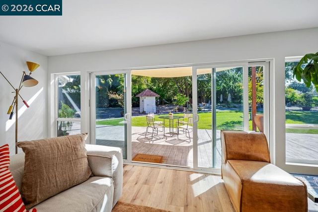 1409 Walden Rd, Walnut Creek, CA 94597