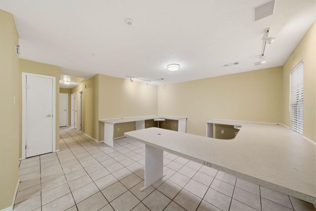 305 Peach Street, Tomball, TX 77375