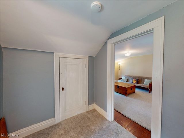 2151 Overbrook Avenue, Lakewood, OH 44107