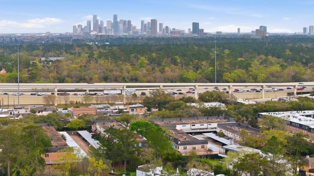 409 N Post Oak Lane 409, Houston, TX 77024