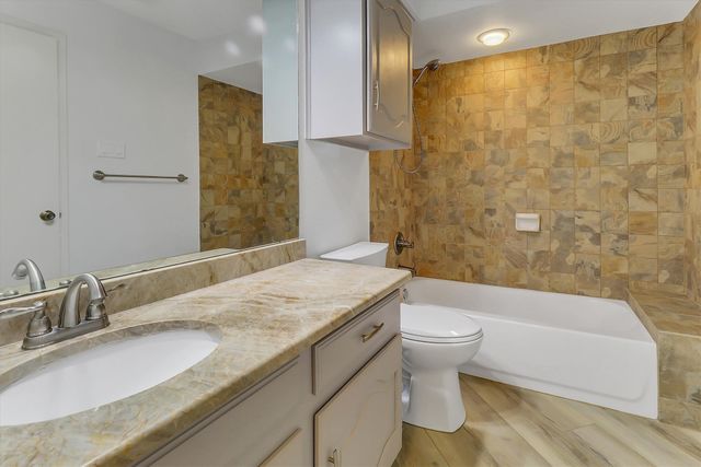 3132 San Sebastian Drive, Carrollton, TX 75006