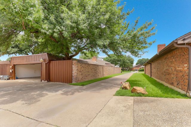 3132 San Sebastian Drive, Carrollton, TX 75006