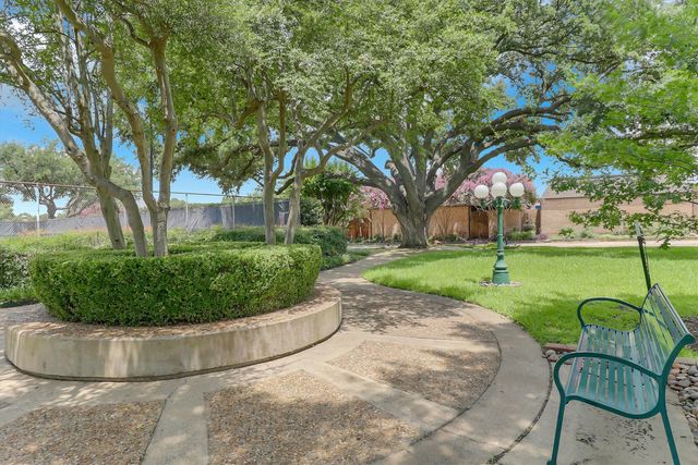 3132 San Sebastian Drive, Carrollton, TX 75006