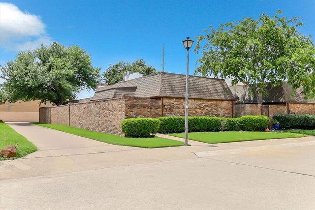 3132 San Sebastian Drive, Carrollton, TX 75006