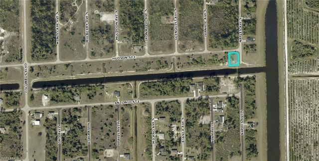 1252 Hudson ST E, Lehigh Acres, FL 33974