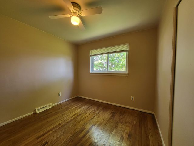 13753 Mcguire Street, Taylor, MI 48180