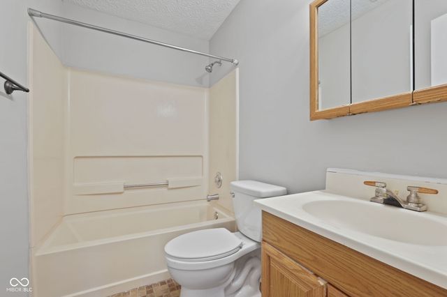 3149 Shellbark Drive, Indianapolis, IN 46235